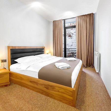 Lalo Hotel Абастумани Екстериор снимка
