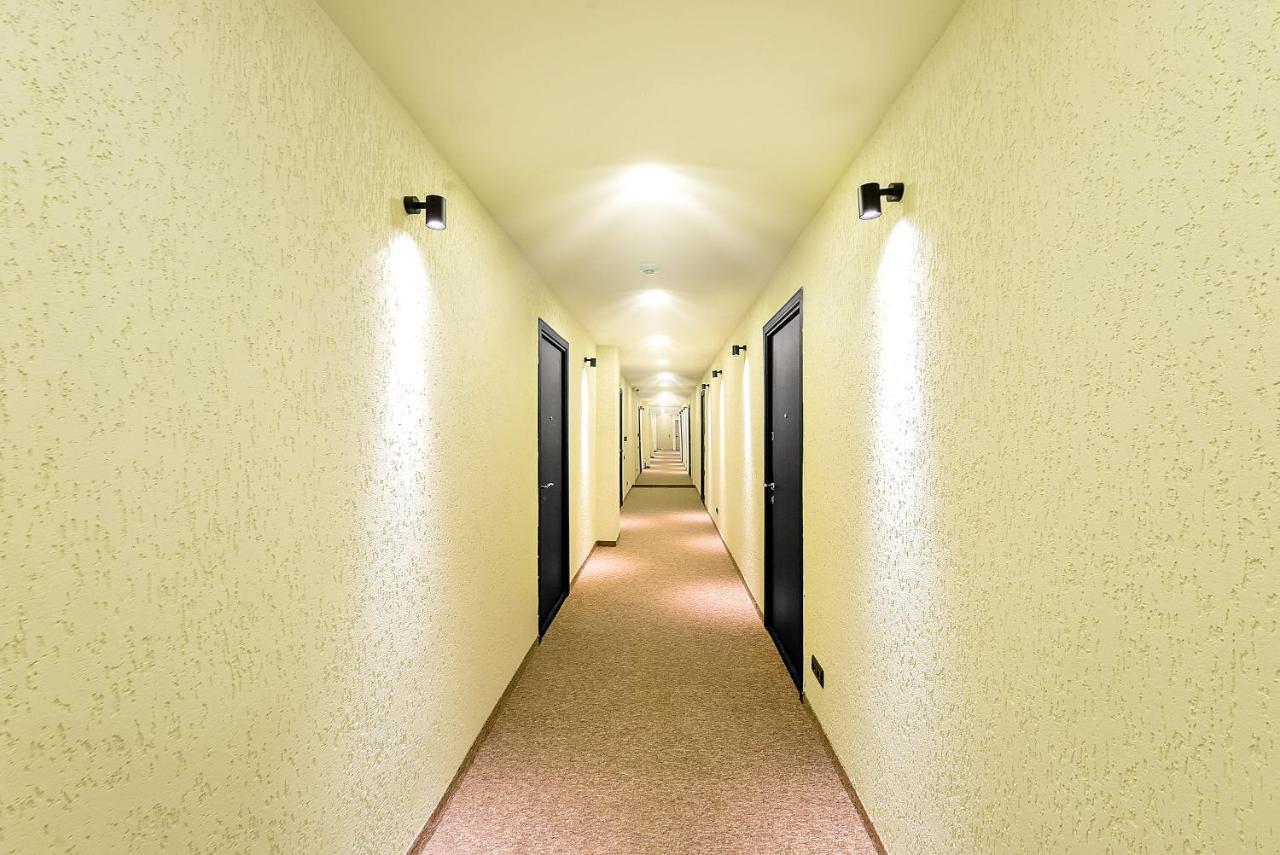 Lalo Hotel Абастумани Екстериор снимка