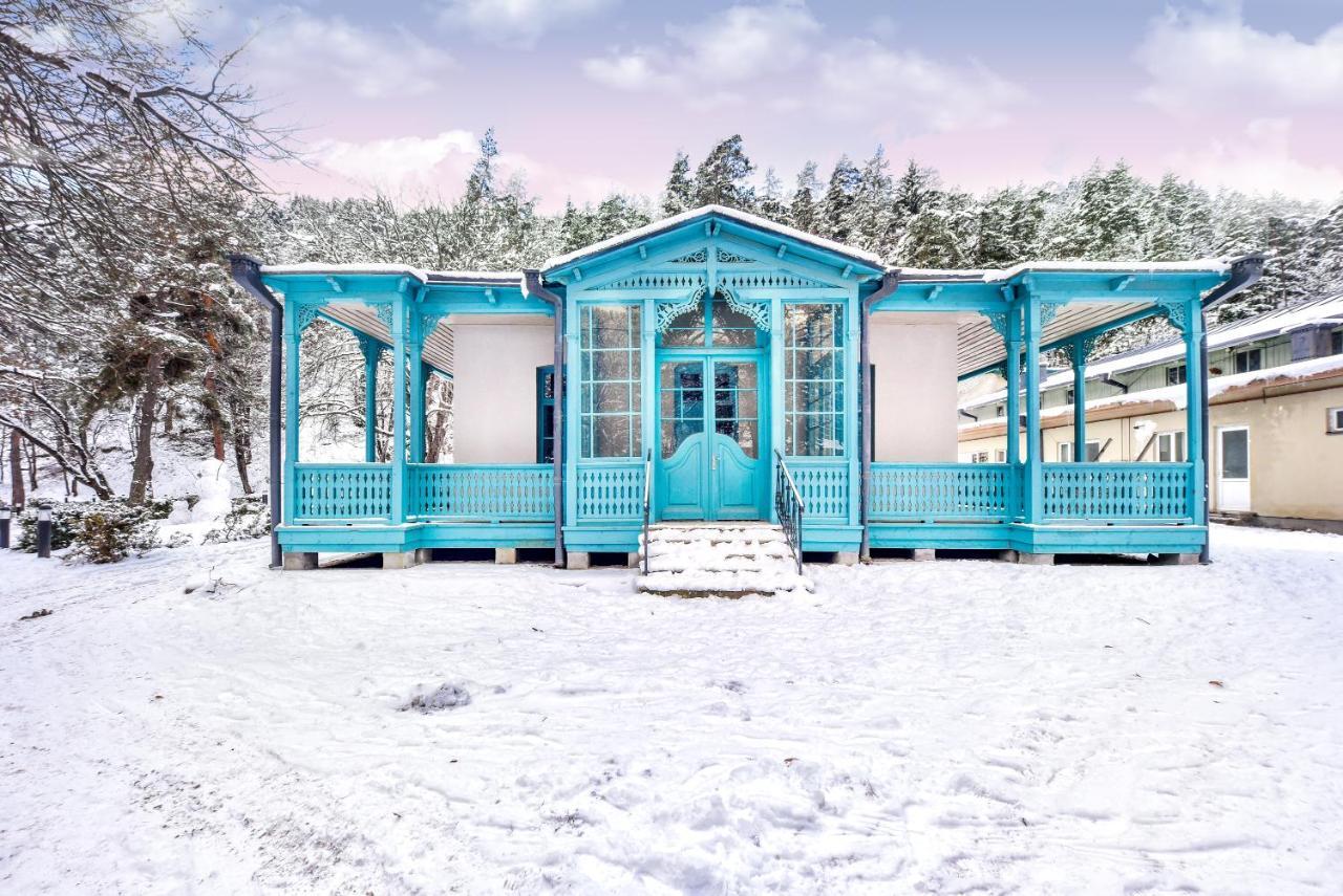 Lalo Hotel Абастумани Екстериор снимка