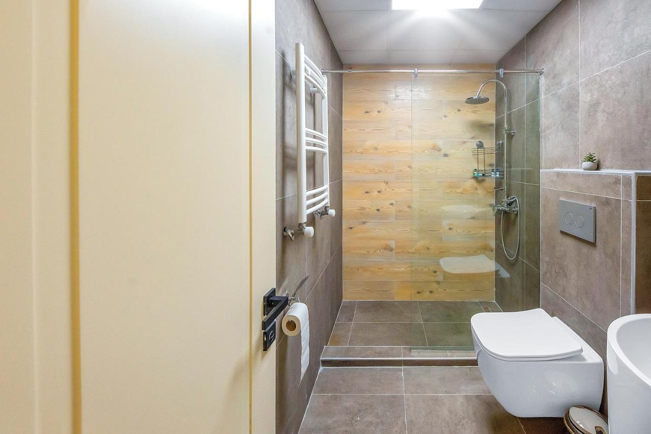 Lalo Hotel Абастумани Екстериор снимка