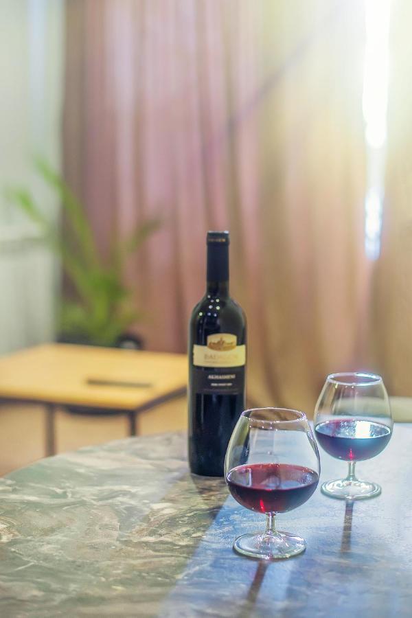 Lalo Hotel Абастумани Екстериор снимка