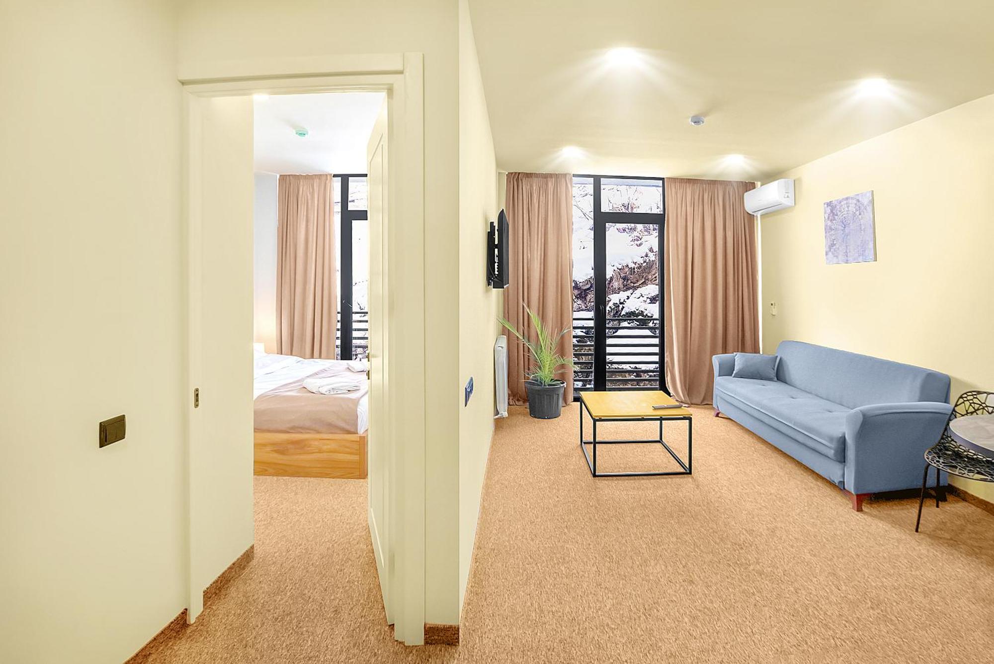 Lalo Hotel Абастумани Екстериор снимка