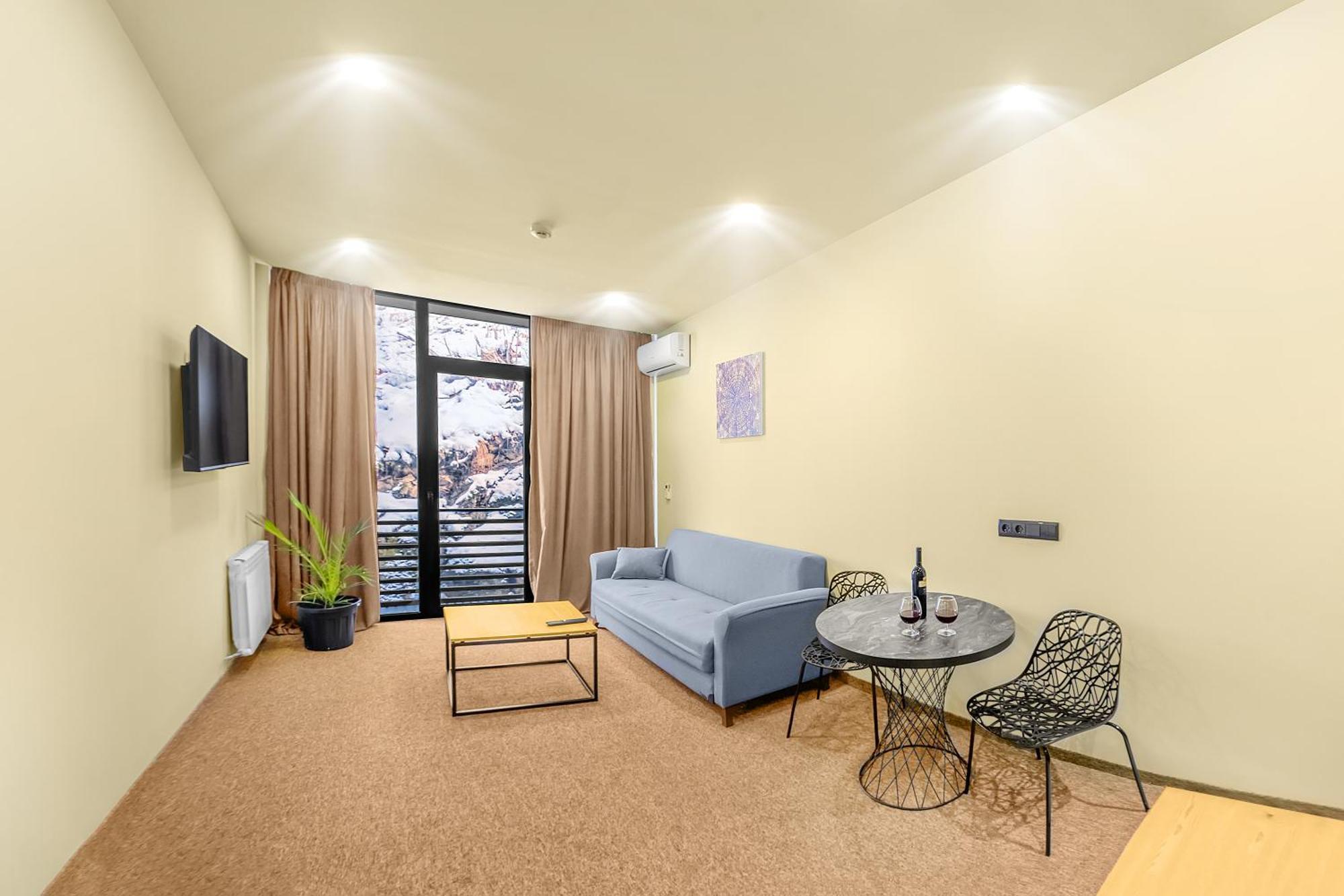 Lalo Hotel Абастумани Екстериор снимка